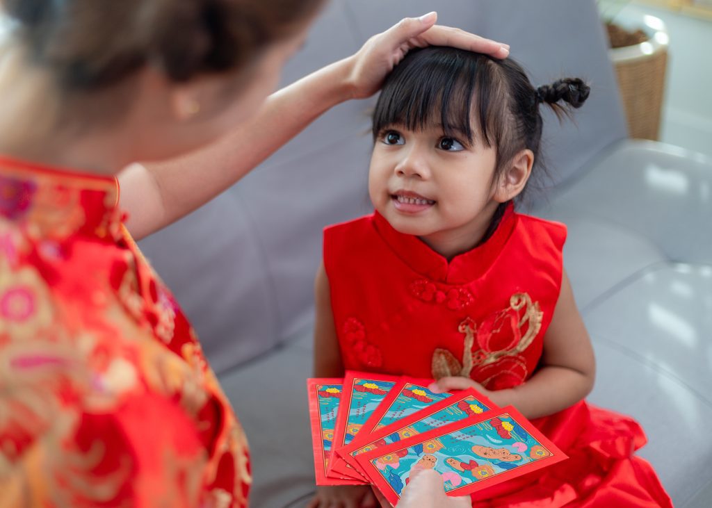 Care For Each Otter Chinese New Year Red Packet Giving